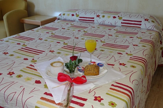 Imagen de la habitación del Hotel Hotel La Torre. Foto 9