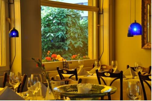 Imagen general del Hotel Hotel Landhus. Foto 4