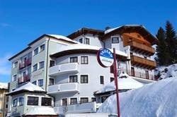 Imagen general del Hotel Hotel Latschenhof. Foto 15