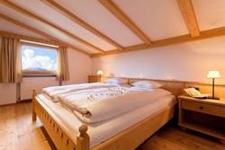 Imagen de la habitación del Hotel Hotel L&auml;rchenhof Natur. Foto 25