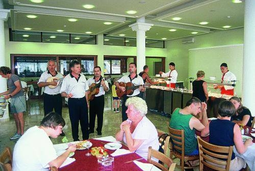 Imagen general del Hotel Hotel Lavanda. Foto 3