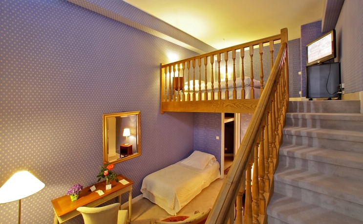 Imagen de la habitación del Hotel Hotel Le Renoir. Foto 5