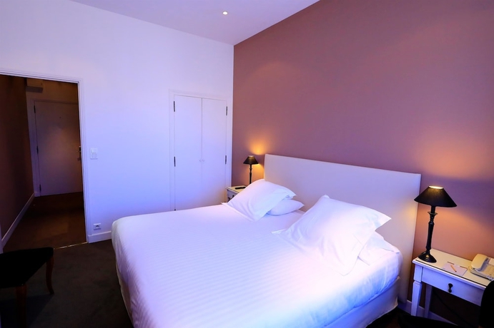Imagen de la habitación del Hotel Hotel Le Renoir. Foto 10