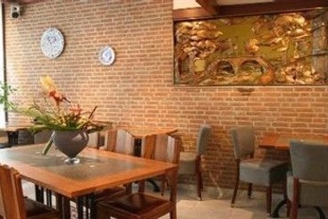 Imagen del bar/restaurante del Hotel Hotel Leeuwenbrug. Foto 2