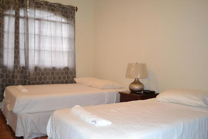 Imagen de la habitación del Hotel Hotel Leon Inn. Foto 2