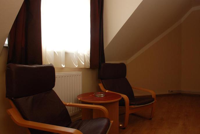 Imagen de los interiores del Hotel Hotel Liliacul. Foto 10