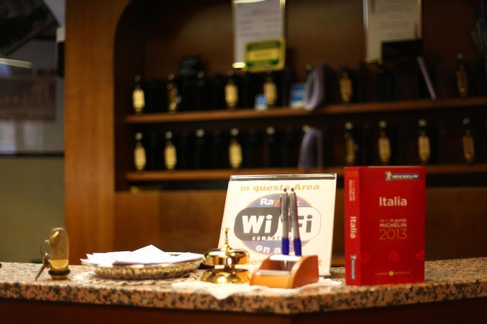 Imagen general del Hotel Hotel Lincoln. Foto 8