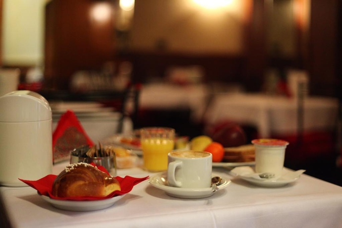 Imagen general del Hotel Hotel Lincoln. Foto 15