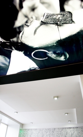 Imagen de los interiores del Hotel Hotel Litteraire Arthur Rimbaud, BW Signature Collection. Foto 14