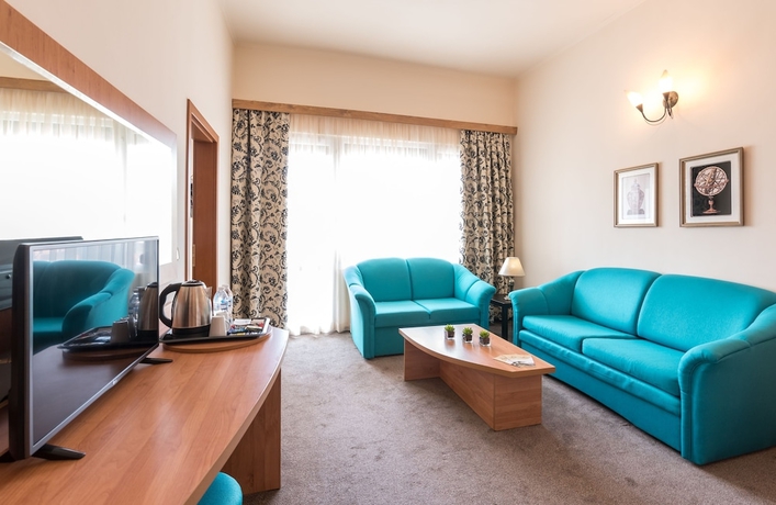 Imagen de la habitación del Hotel Hotel Lotus. Foto 10