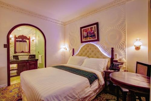 Imagen de la habitación del Hotel Hotel Luna. Foto 10