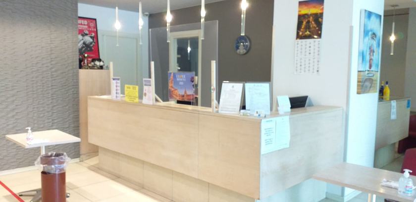 Imagen de los interiores del Hotel Hotel Lux Modena. Foto 10