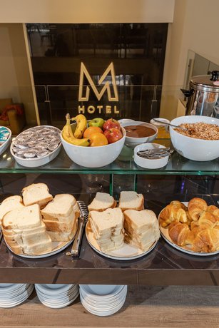 Imagen del bar/restaurante del Hotel Hotel M. Foto 5