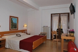 Imagen general del Hotel Hotel Ma&eacute;. Foto 3
