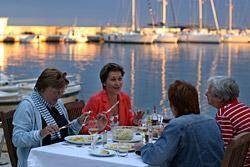 Imagen general del Hotel Hotel Maestral. Foto 10