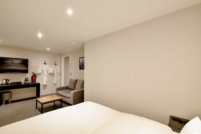 Imagen general del Hotel Hotel Maison. Foto 10