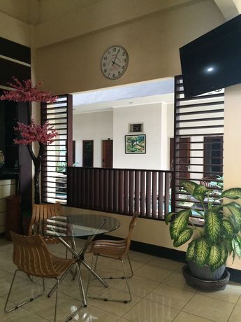 Imagen del bar/restaurante del Hotel Hotel Maktal. Foto 2