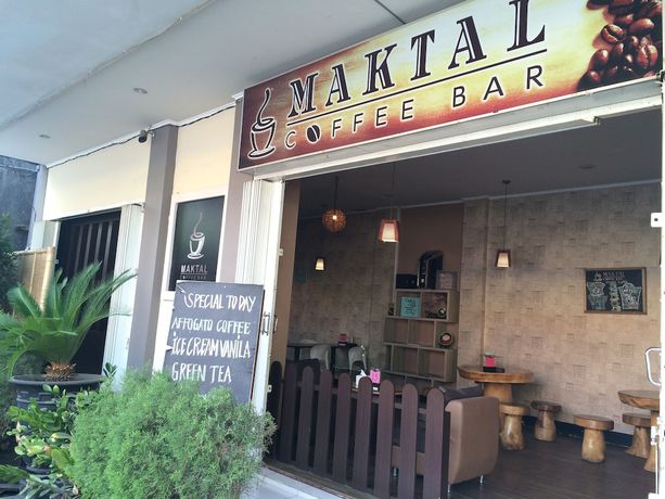 Imagen del bar/restaurante del Hotel Hotel Maktal. Foto 5