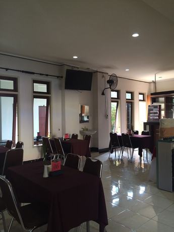 Imagen del bar/restaurante del Hotel Hotel Maktal. Foto 7