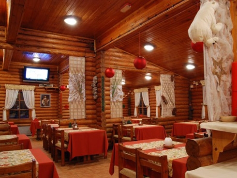 Imagen del bar/restaurante del Hotel Hotel Malina Chalets. Foto 2