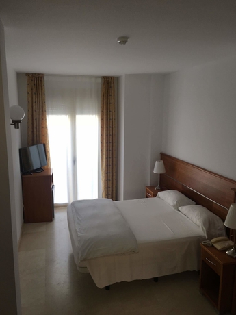 Imagen de la habitación del Hotel Hotel Mar Azul. Foto 12