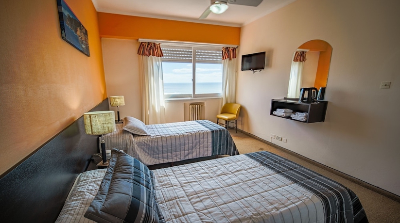 Imagen de la habitación del Hotel Hotel Mar del Plata. Foto 12