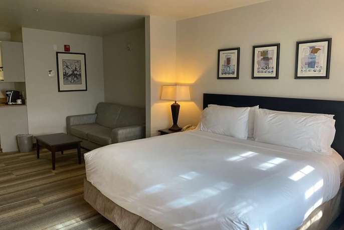 Imagen de la habitación del Hotel Hotel Marguerite Anaheim/Garden Grove, Trademark Collection. Foto 7