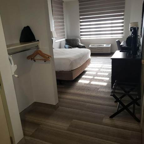 Imagen de la habitación del Hotel Hotel Marguerite Anaheim/Garden Grove, Trademark Collection. Foto 10