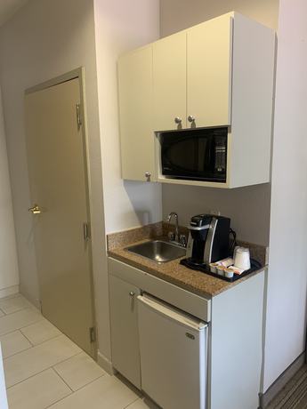 Imagen de la habitación del Hotel Hotel Marguerite Anaheim/Garden Grove, Trademark Collection. Foto 16