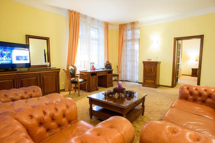 Imagen de los interiores del Hotel Hotel Maria, Botosani. Foto 10