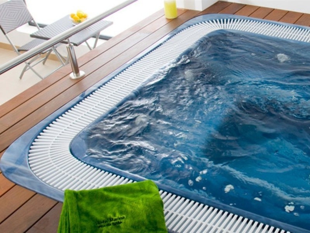 Imagen general del Hotel Hotel Marina. Foto 2