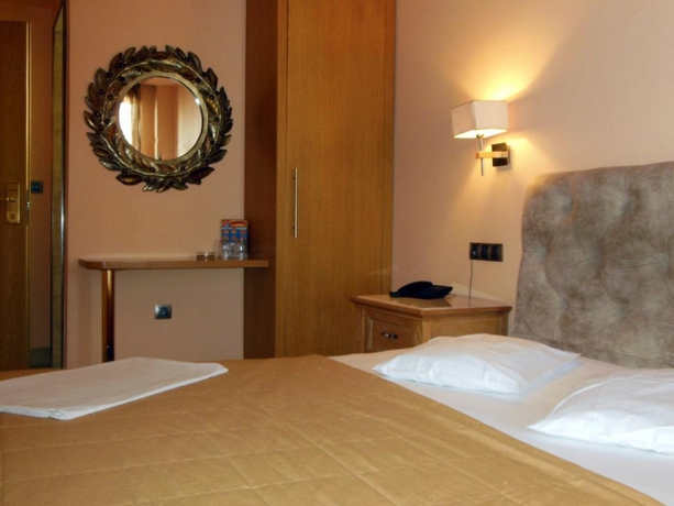 Imagen general del Hotel Hotel Maroussi. Foto 6