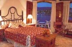 Imagen general del Hotel Hotel Marqu&eacute;s del Lago. Foto 4