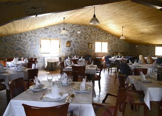 Imagen del bar/restaurante del Hotel Hotel Masia El Molinete. Foto 2