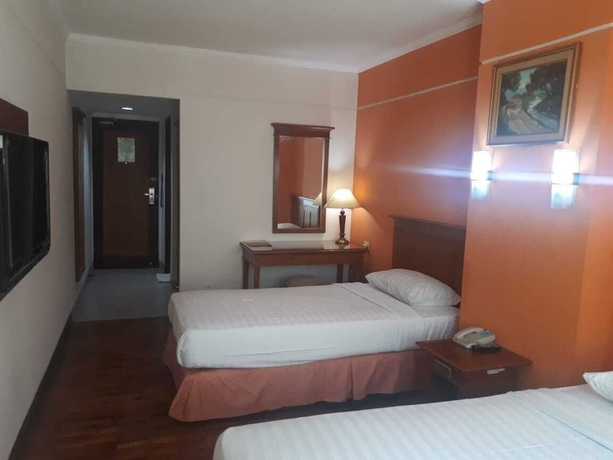 Imagen de la habitación del Hotel Hotel Mega Cikini. Foto 7