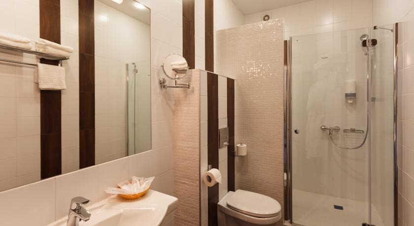 Imagen de la habitación del Hotel Hotel Megapolis. Foto 9