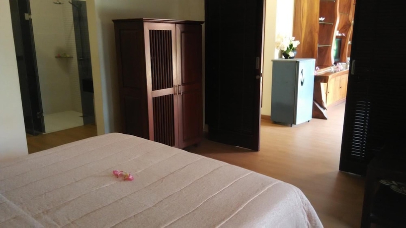 Imagen de la habitación del Hotel Hotel Melamun. Foto 11