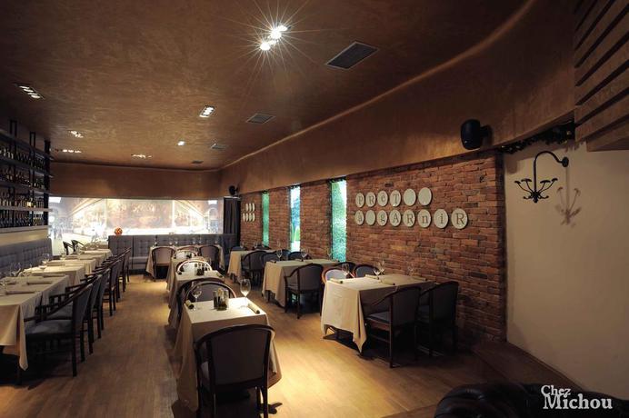 Imagen del bar/restaurante del Hotel Hotel Melody Central. Foto 3