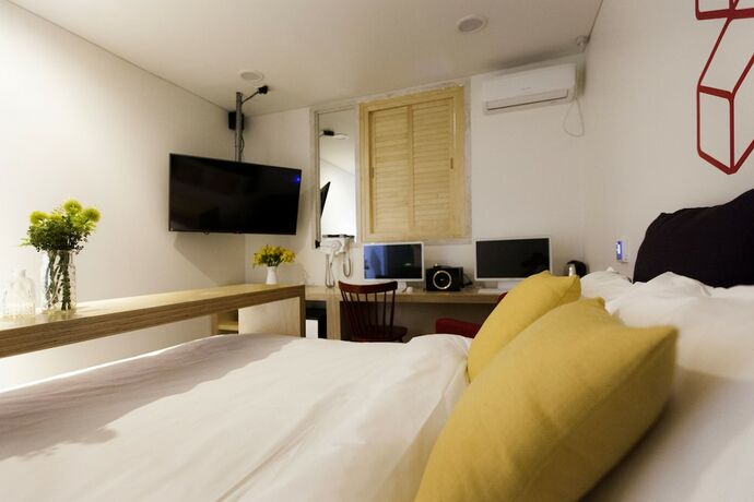 Imagen general del Hotel Hotel Merci. Foto 2