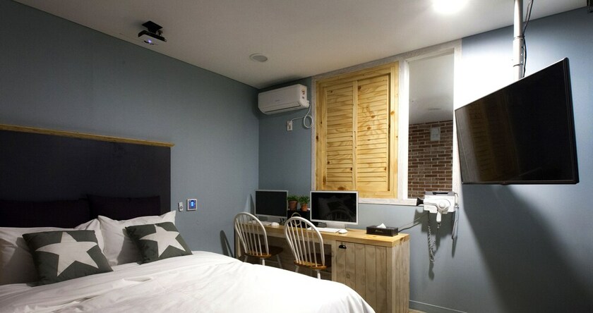 Imagen de la habitación del Hotel Hotel Merci. Foto 16