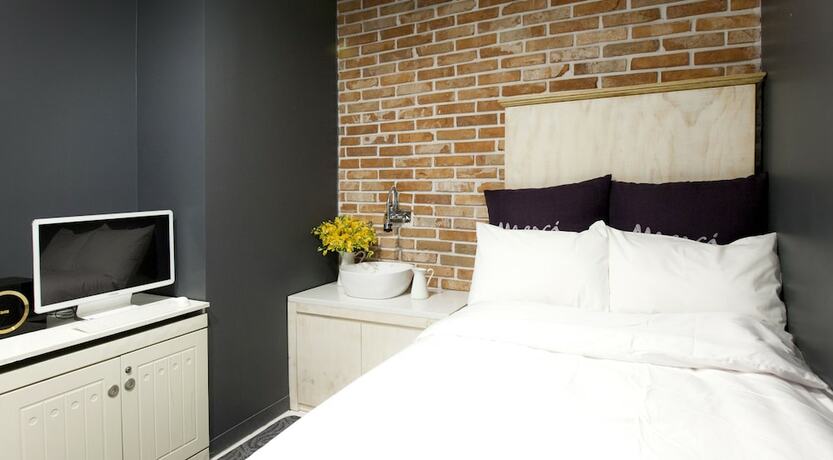 Imagen de la habitación del Hotel Hotel Merci. Foto 33