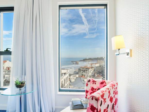 Imagen de la habitación del Hotel Hotel Mercure Biarritz President Plage. Foto 8