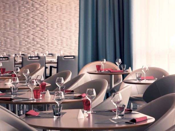 Imagen del bar/restaurante del Hotel Hotel Mercure París Ivry Muelle de Sena. Foto 6