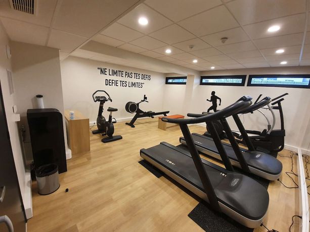 Imagen de los interiores del Hotel Hotel Mercure París Puerta de Versalles Exposición. Foto 18