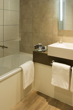 Imagen de la habitación del Hotel Hotel Mercure París Sur Les Ulis Courtaboeuf. Foto 7