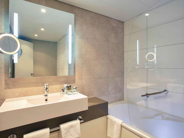 Imagen de la habitación del Hotel Hotel Mercure París Sur Les Ulis Courtaboeuf. Foto 16