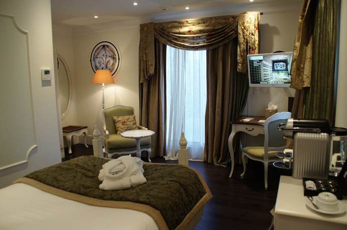 Imagen de la habitación del Hotel Hotel Mercure Villeneuve sur Lot Le Moulin de Madame. Foto 10