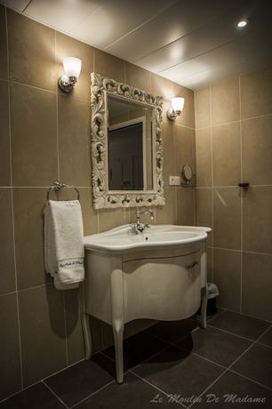 Imagen de la habitación del Hotel Hotel Mercure Villeneuve sur Lot Le Moulin de Madame. Foto 15