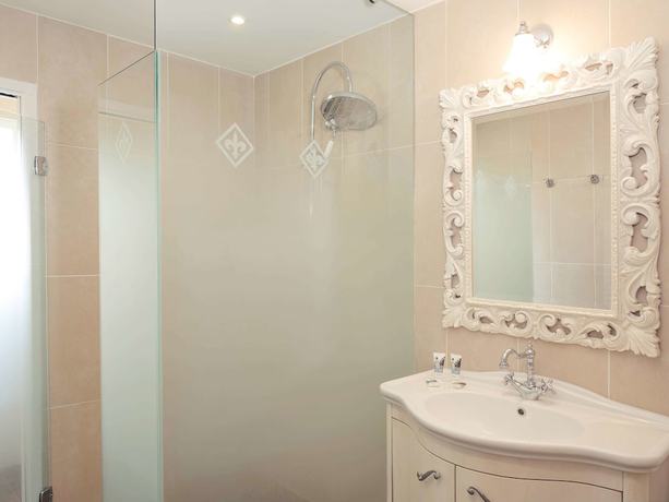 Imagen de la habitación del Hotel Hotel Mercure Villeneuve sur Lot Le Moulin de Madame. Foto 16