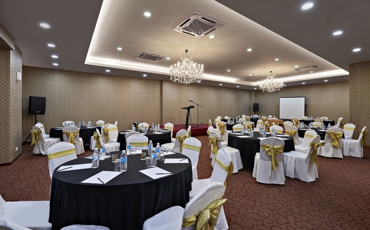 Imagen de los interiores del Hotel Hotel MetraSquare. Foto 13